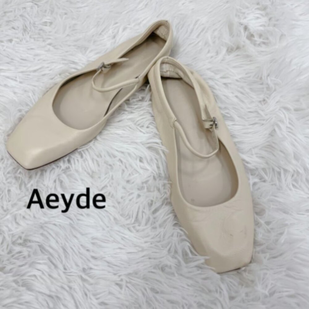 Aeyde 'Uma' Off-White Cream Leather Ballet Flats - Picture 3 of 10